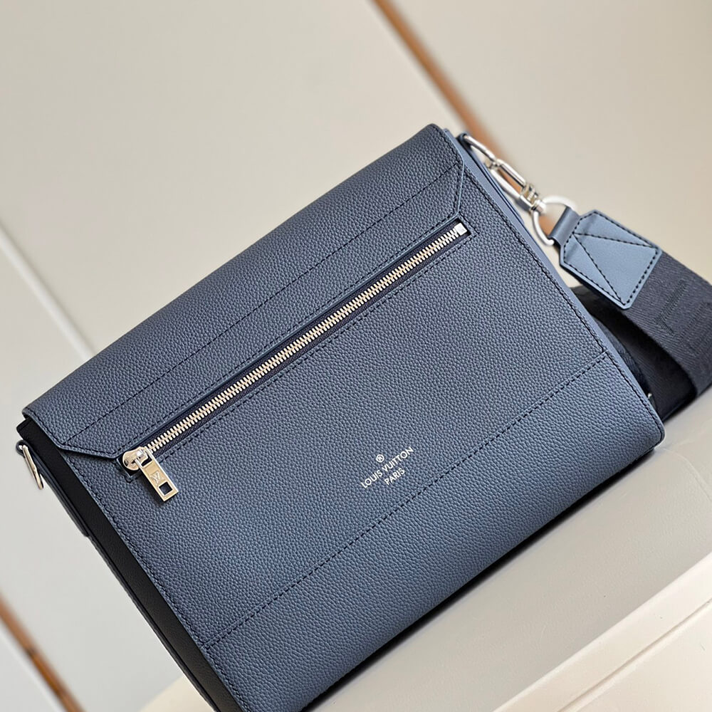 LV Takeoff Messenger Bag - Replica Luxury Bags™