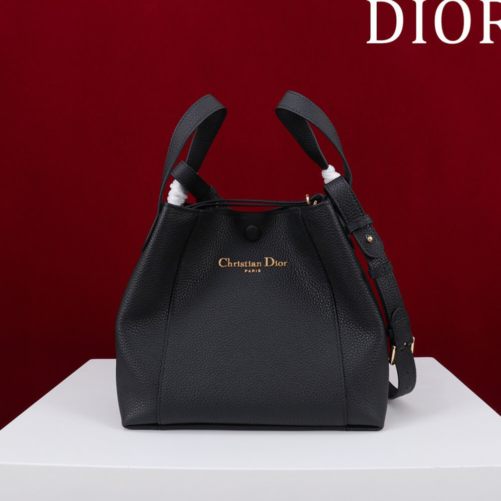 Dior Medium Signature Bucket Bag - Replica Luxury Bags™