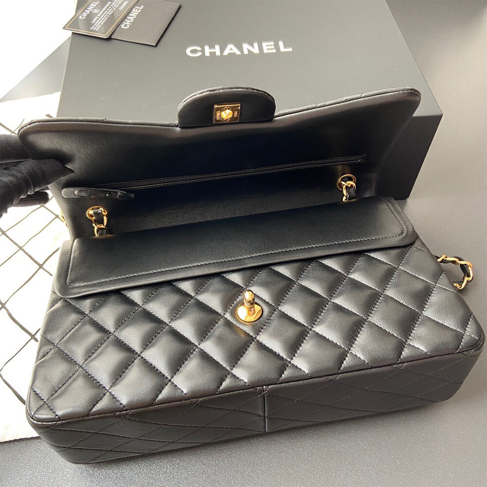 Chanel Classic Double Flap Jumbo Bag - Replica Luxury Bags™