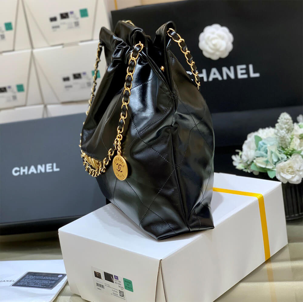 Chanel 22 Handbag - Replica Luxury Bags™