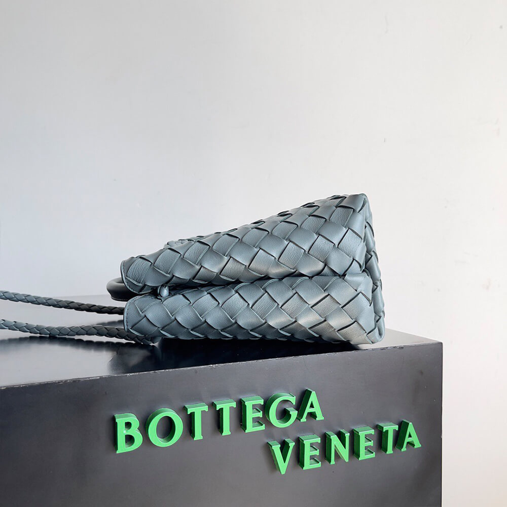 Bottega Veneta Small Andiamo Bag - Replica Luxury Bags™