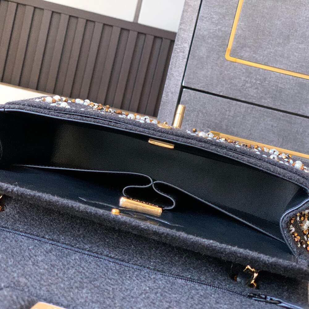 Chanel Pearl Classic Double Flap Handbag - Replica Luxury Bags™