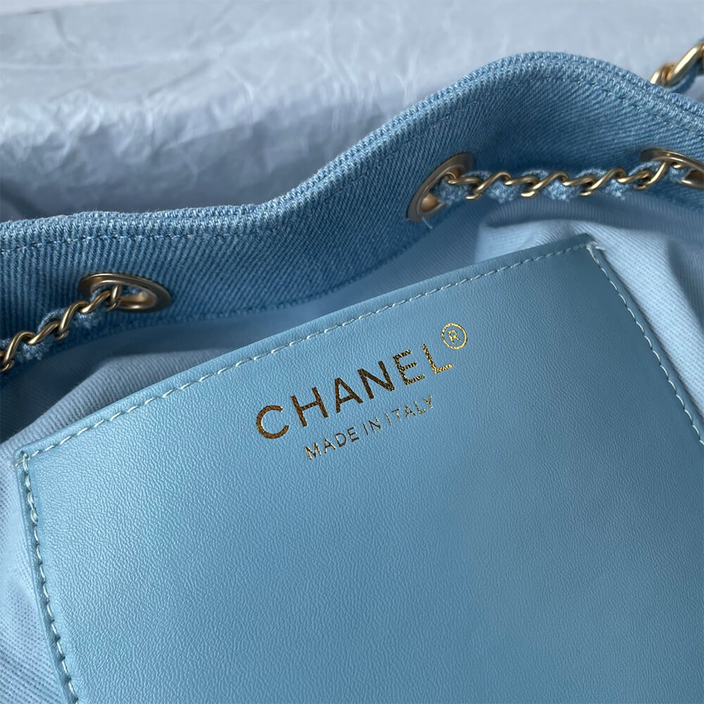 Chanel 25 Medium Handbag - Replica Luxury Bags™