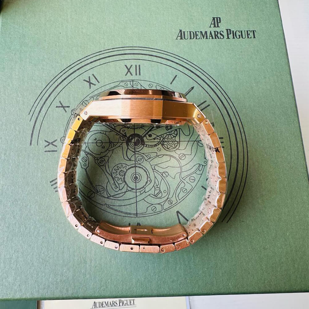 Audemars Piguet Royal Oak 26240OR - Replica Luxury Bags™