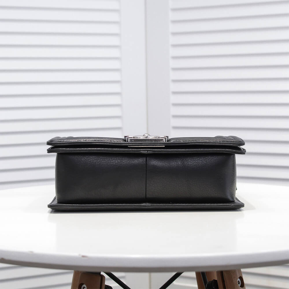 Boy Chanel Handbag - Replica Luxury Bags™