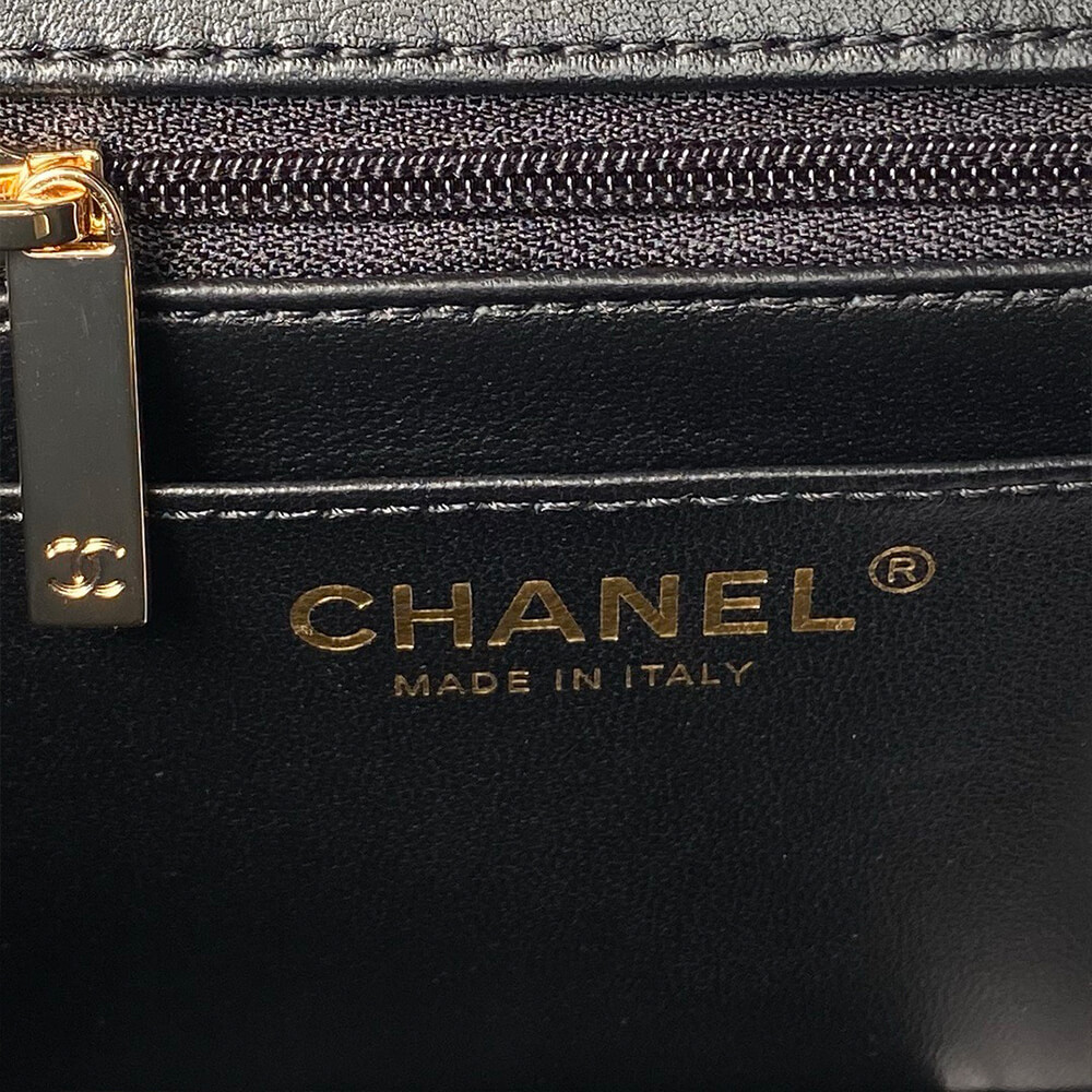 Chanel Mini Flap Bag with Top Handle - Replica Luxury Bags™