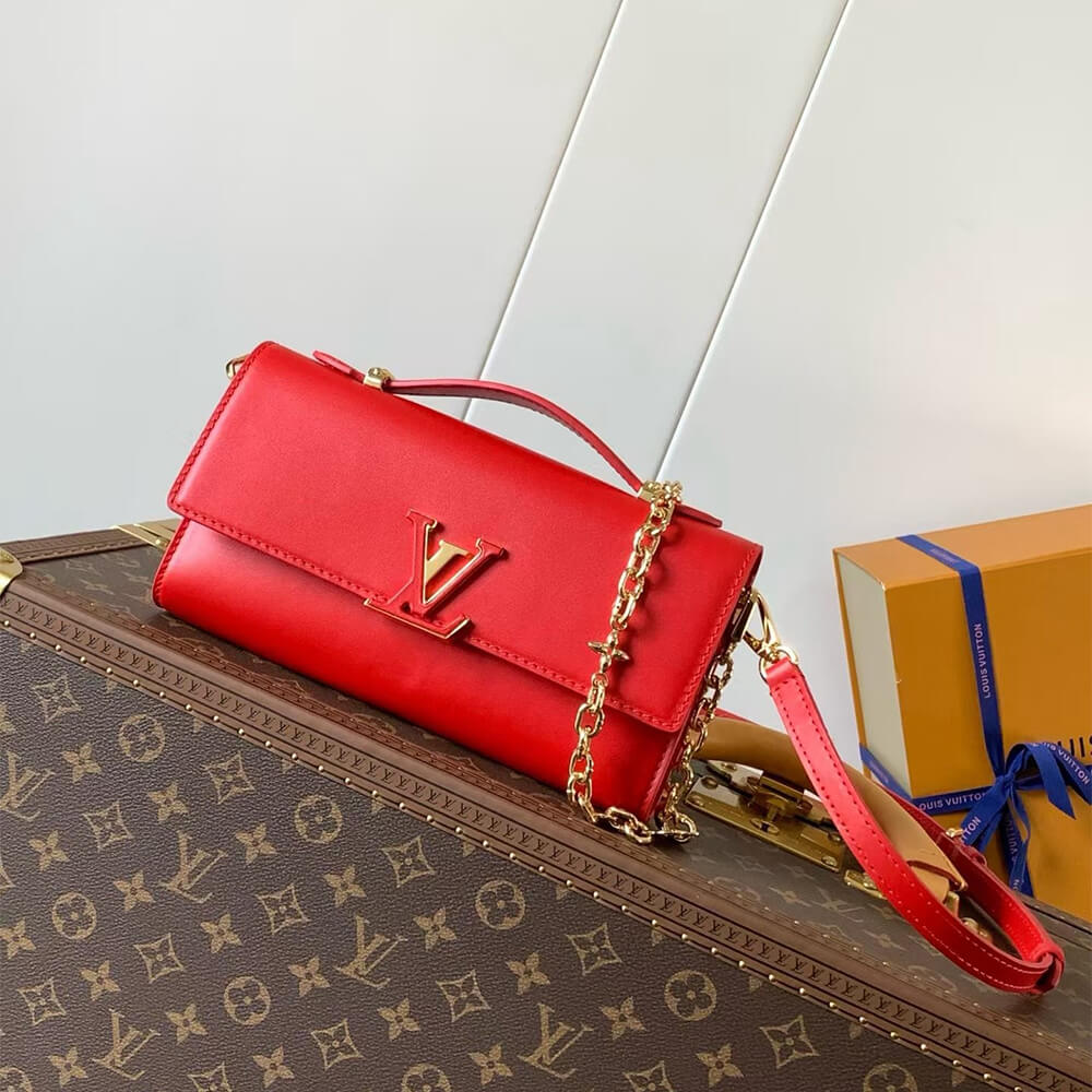 LV Wallet On Chain Capucines Bag - Replica Luxury Bags™