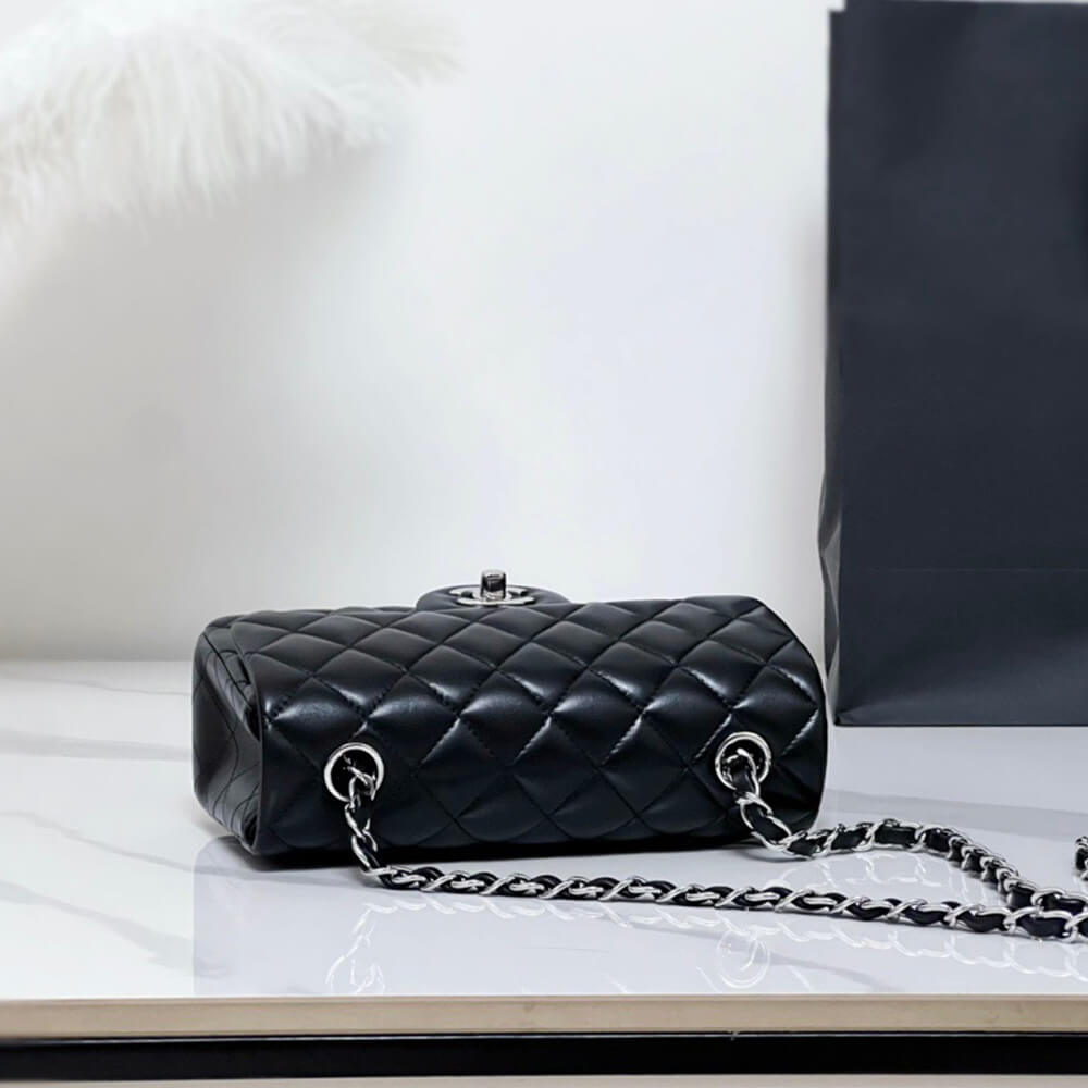 Chanel Mini Flap Bag - Replica Luxury Bags™