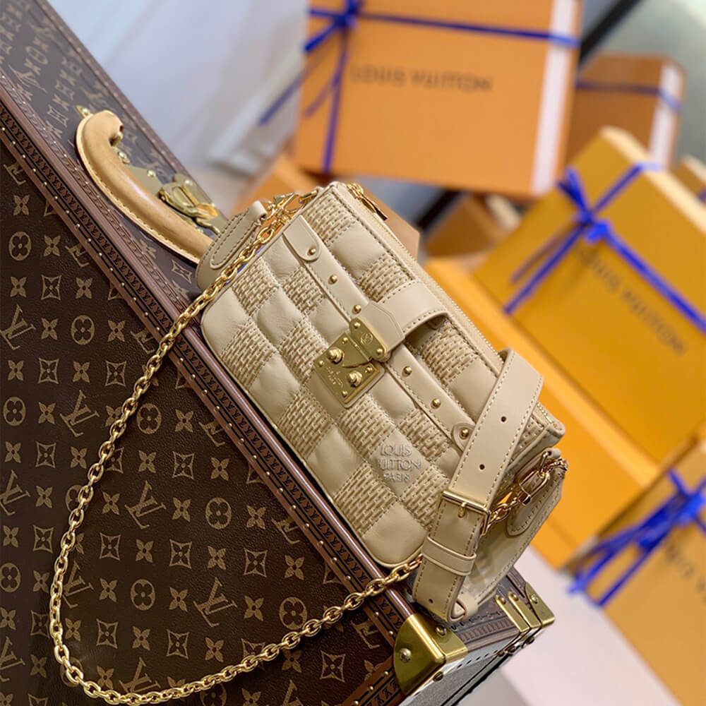 LV Pochette Troca Bag - Replica Luxury Bags™