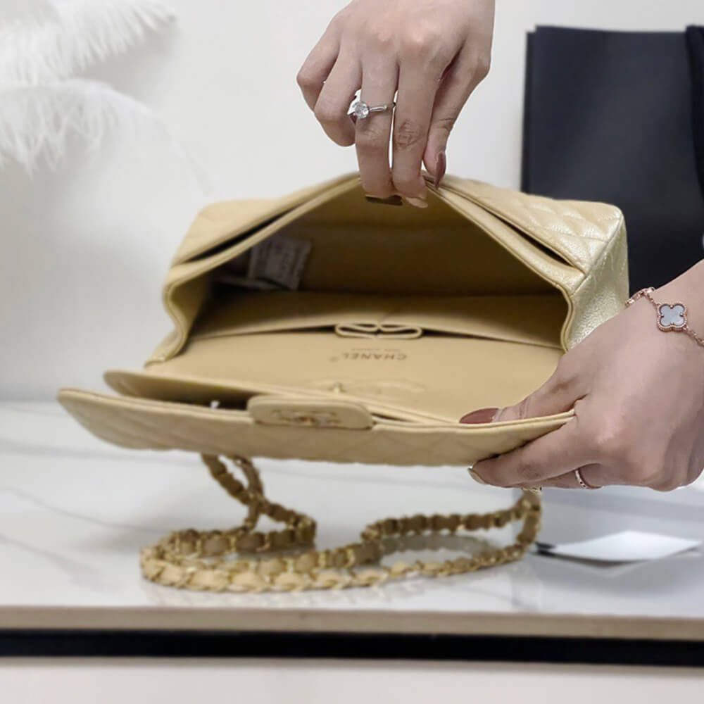 Chanel Classic Flap Medium Bag - Replica Luxury Bags™