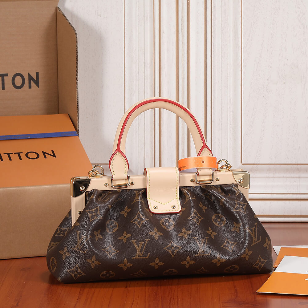 LV Monogram Clutch Bag - Replica Luxury Bags™
