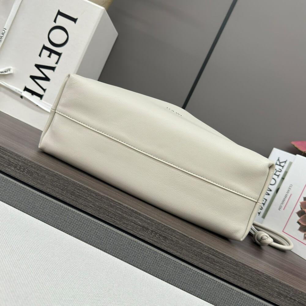 Loewe Medium Flamenco Purse in Mellow Nappa Lambskin Bag - Replica Luxury Bags™