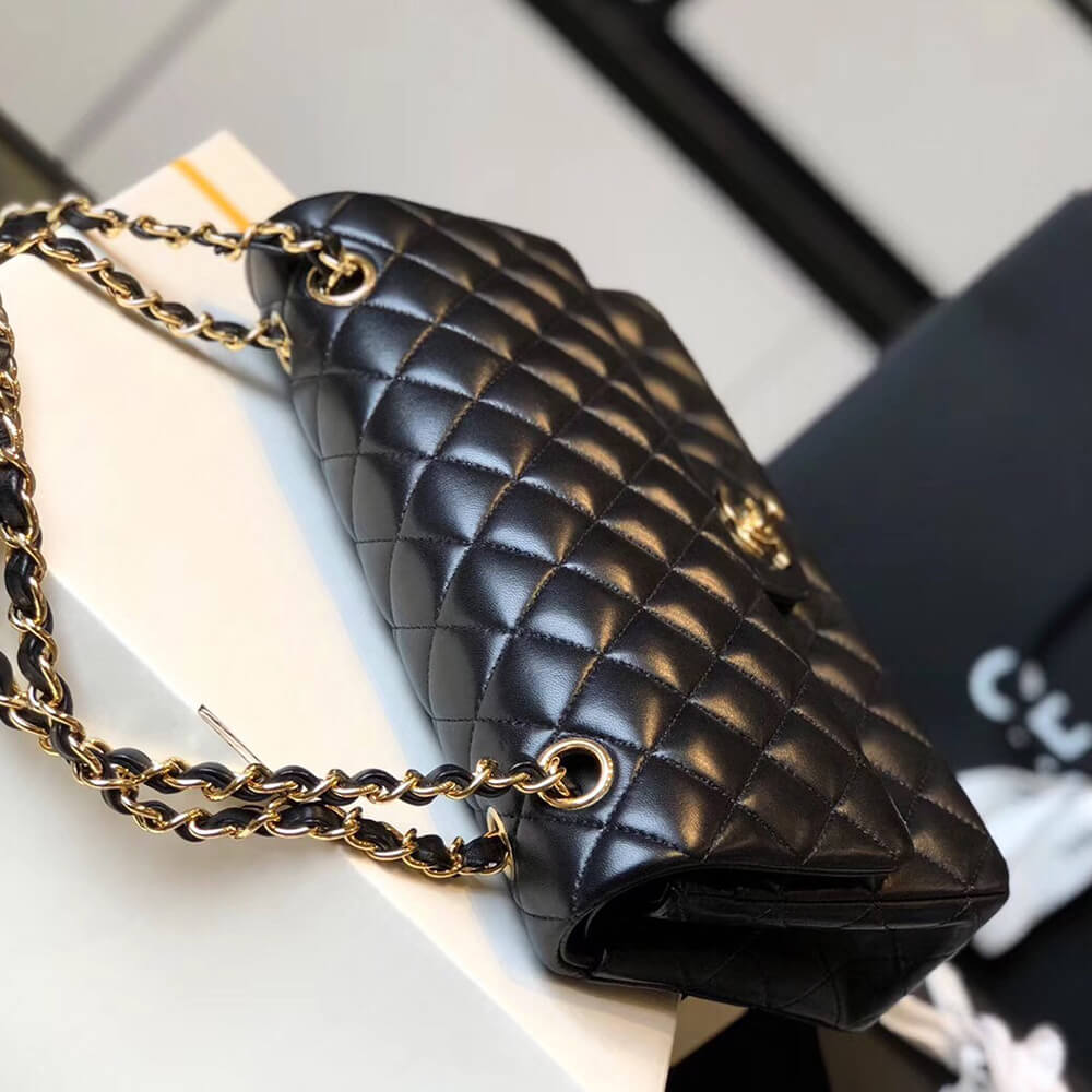 Chanel Classic Flap Handbag - Replica Luxury Bags™