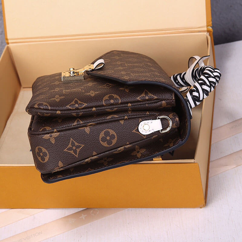 LV Pochette Metis Handbag - Replica Luxury Bags™