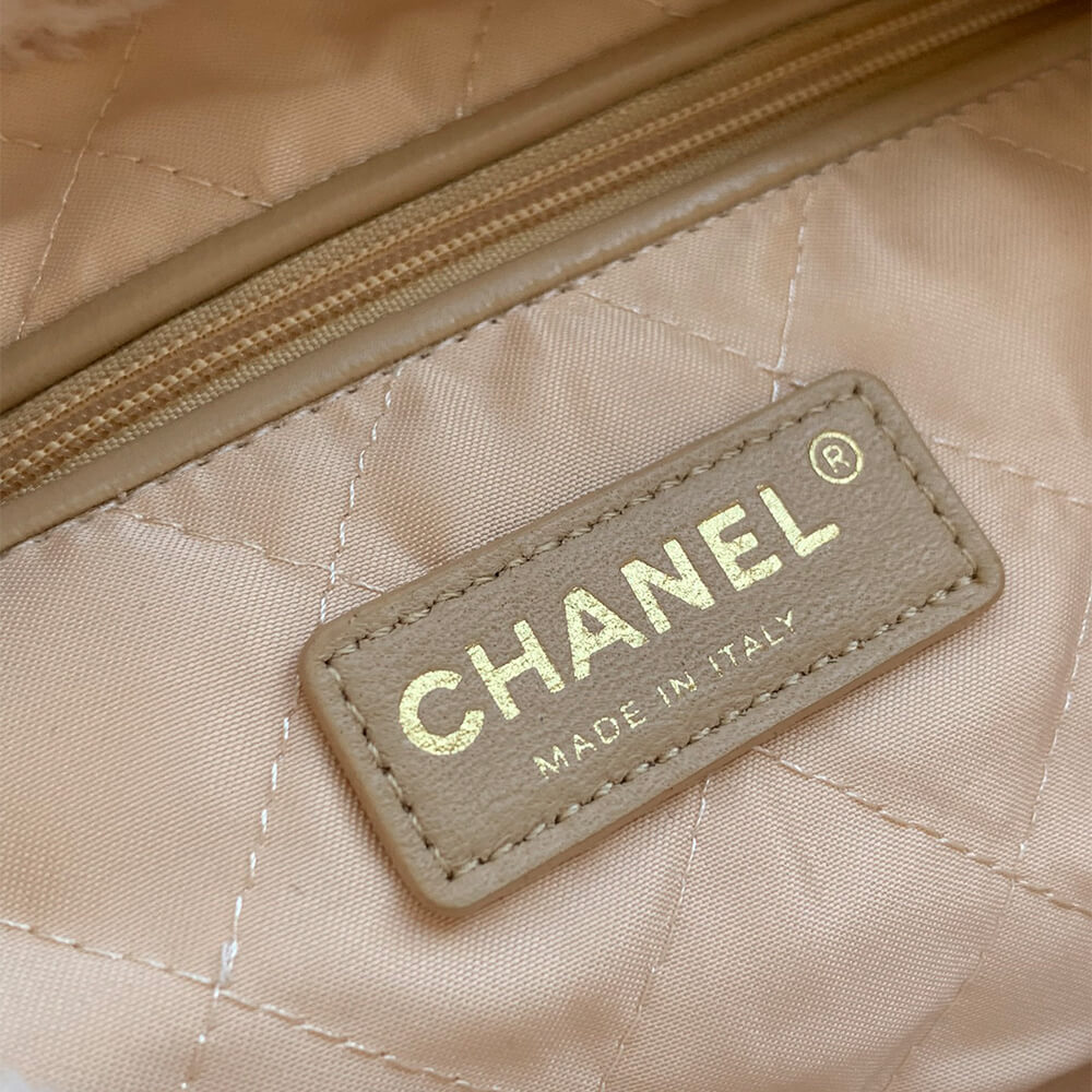 CHANEL 22 SMALL HANDBAG - Replica Luxury Bags™