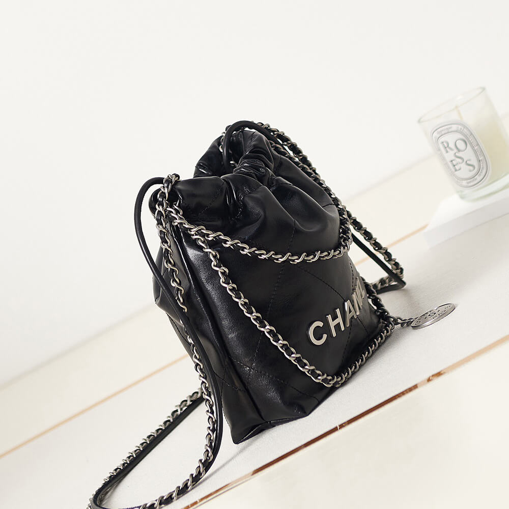 Chanel 22 Mini Handbag - Replica Luxury Bags™