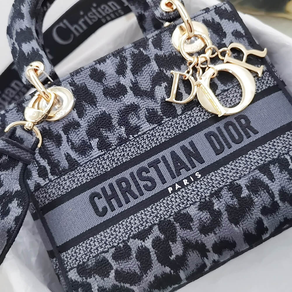 Dior Medium Lady D-Lite Bag - Replica Luxury Bags™