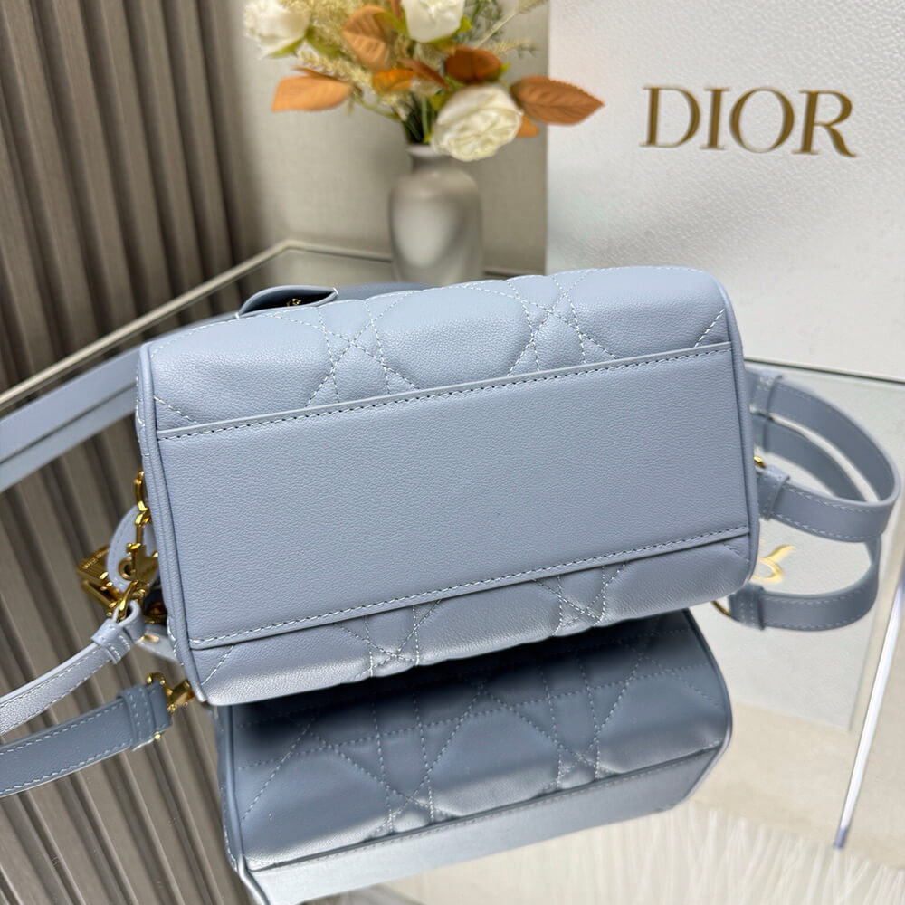 Dior Groove 20 Bag - Replica Luxury Bags™