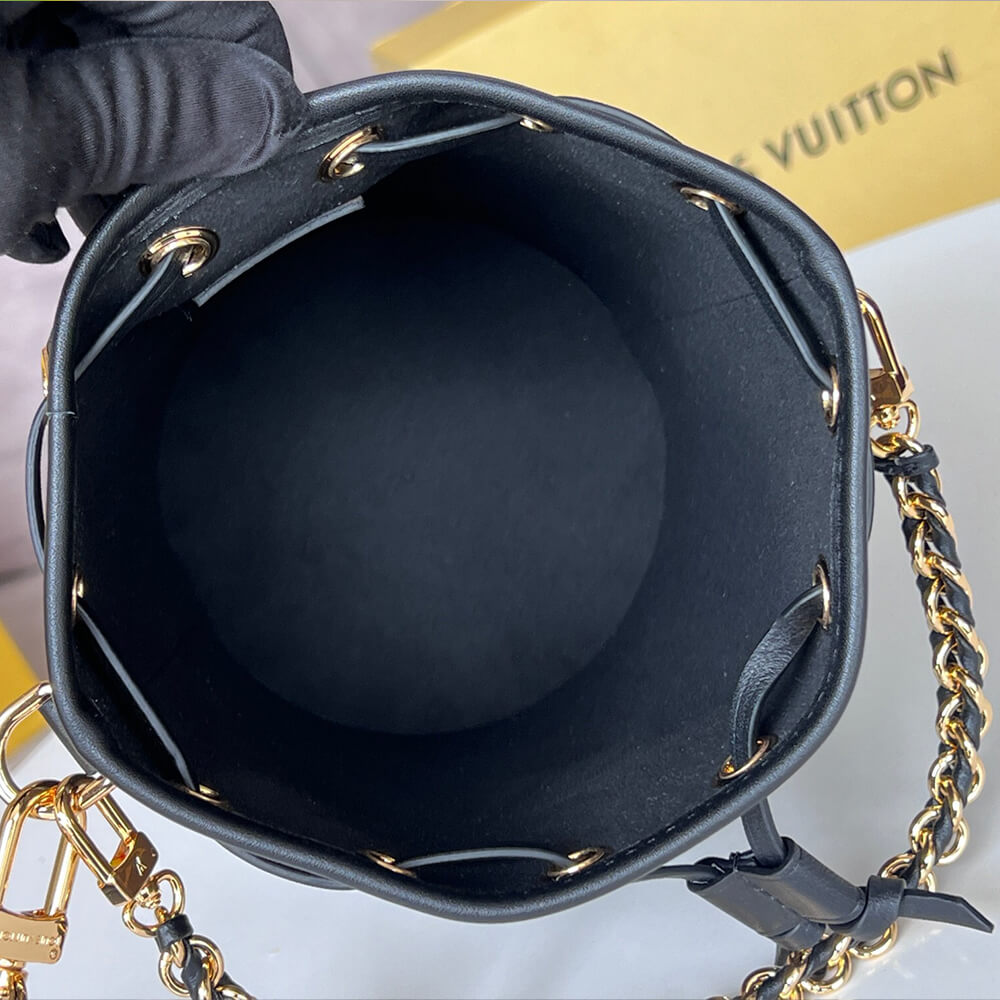 LV Canoe Tube Bucket Bag - Replica Luxury Bags™