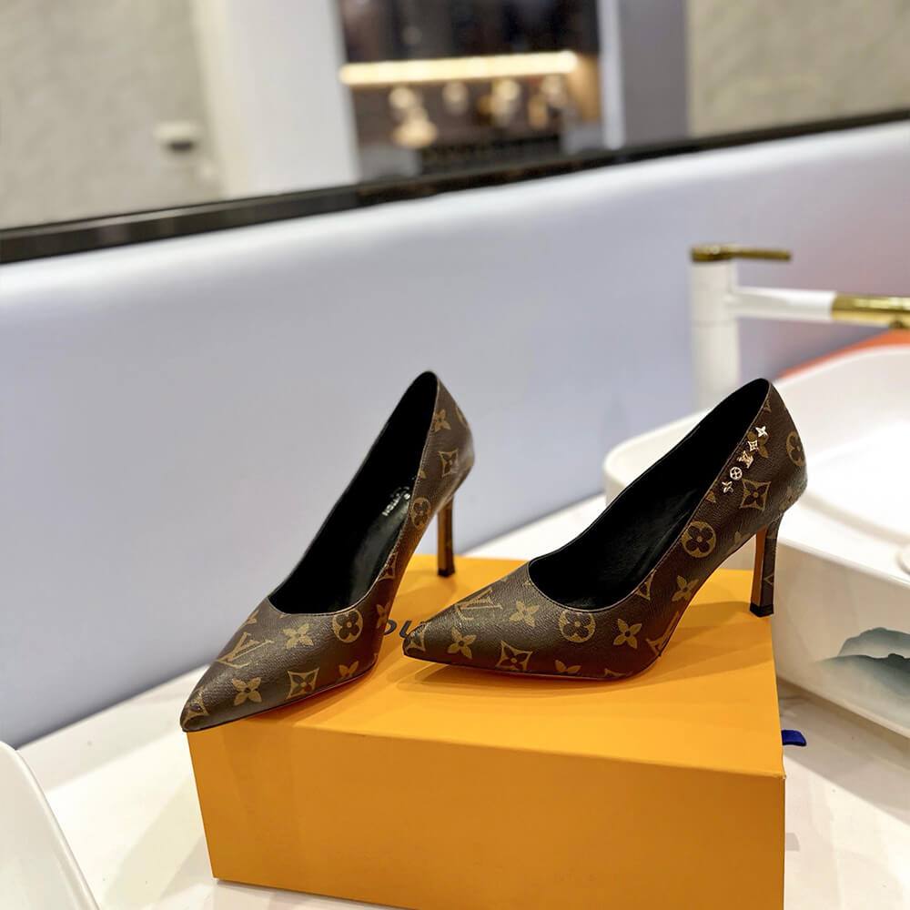 LV Signature Pumps Shoes - Replica Luxury Bags™