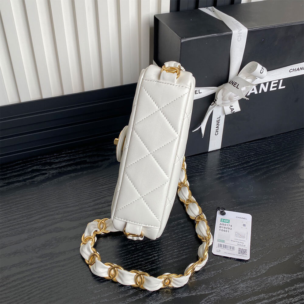 Chanel Small Flap Bag - Replica Luxury Bags™