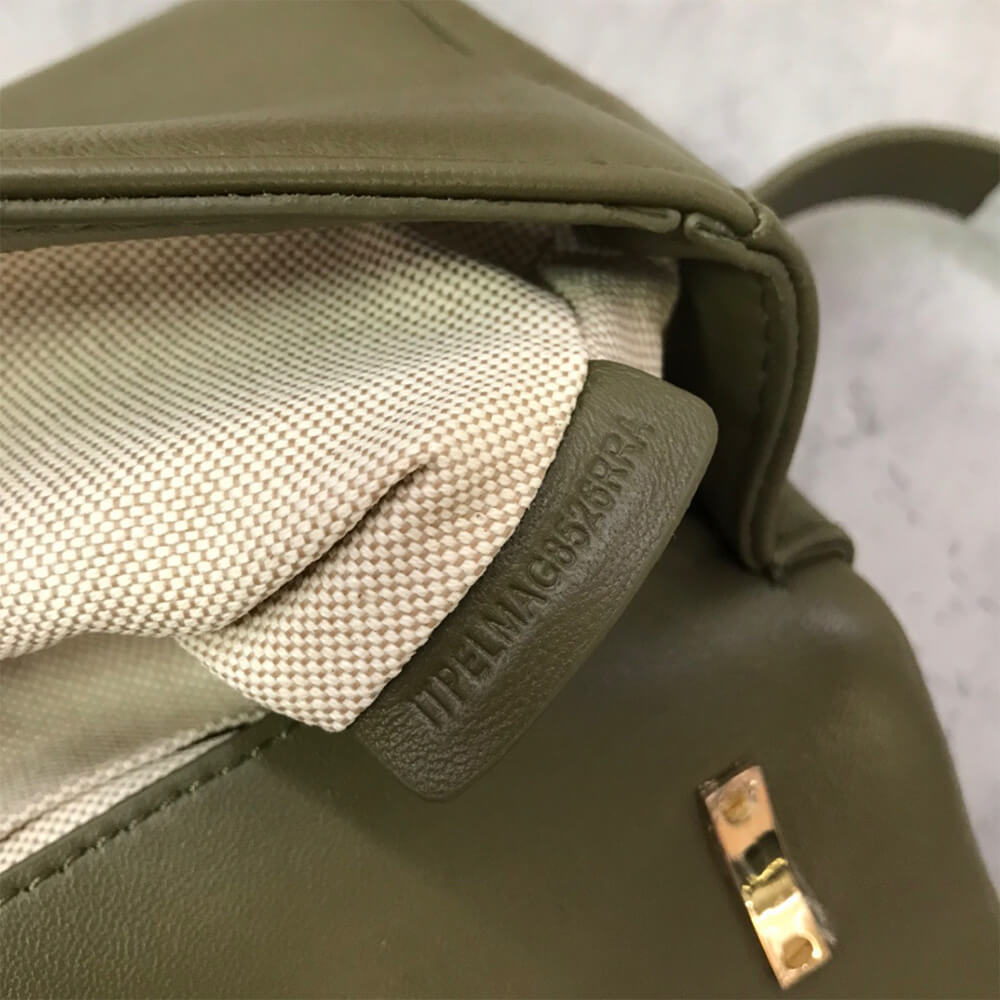 Burberry Small Lola Bag - Replica Luxury Bags™