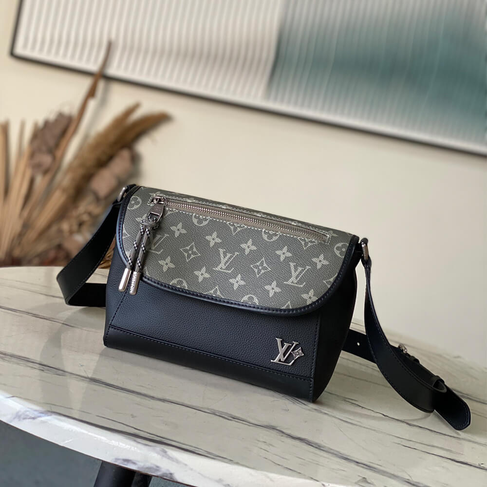 LV Pulse Messenger Bag - Replica Luxury Bags™