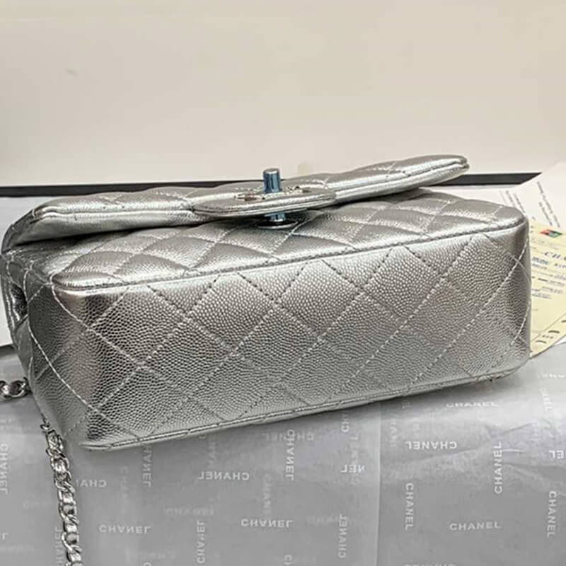 CHANEL Mini Flap Bag - Replica Luxury Bags™