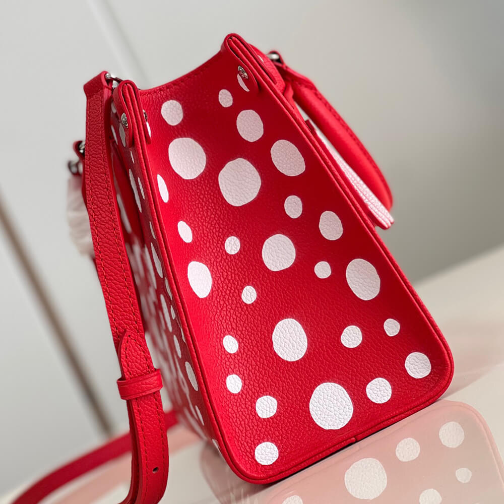 LV x YK OnTheGo PM Bag - Replica Luxury Bags™