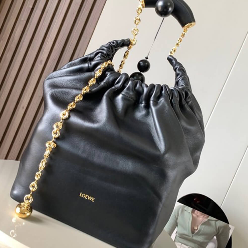 Loewe Medium Squeeze bag in nappa lambskin - Replica Luxury Bags™