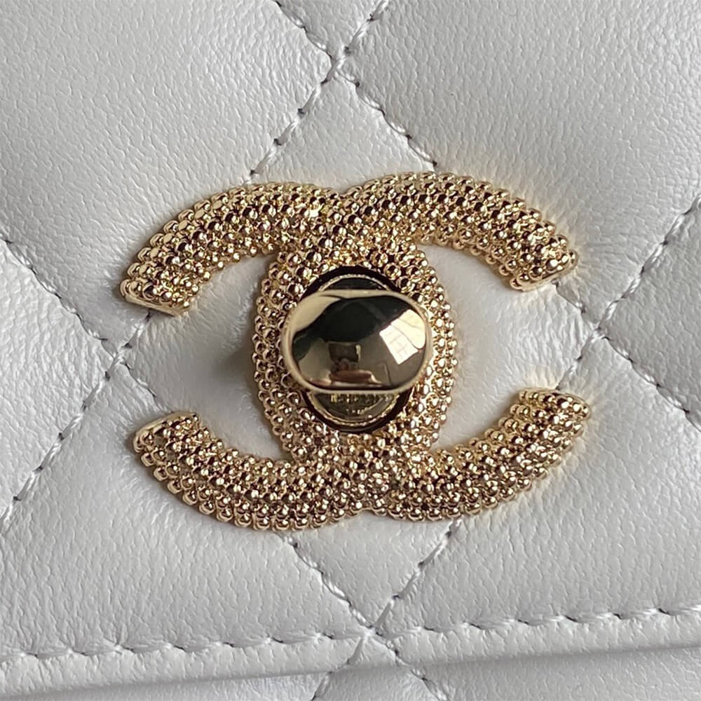 Chanel Clutch Bag With Chain - Replica Luxury Bags™