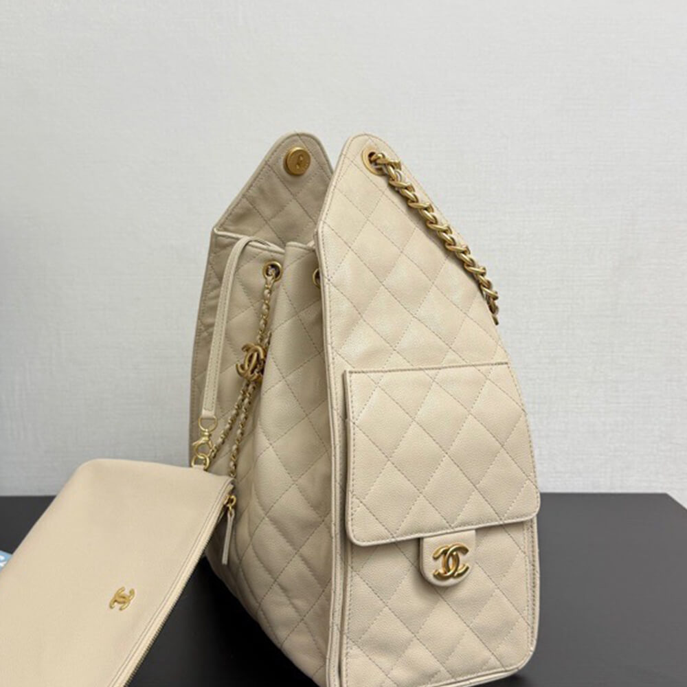 Chanel 25 Medium Handbag - Replica Luxury Bags™