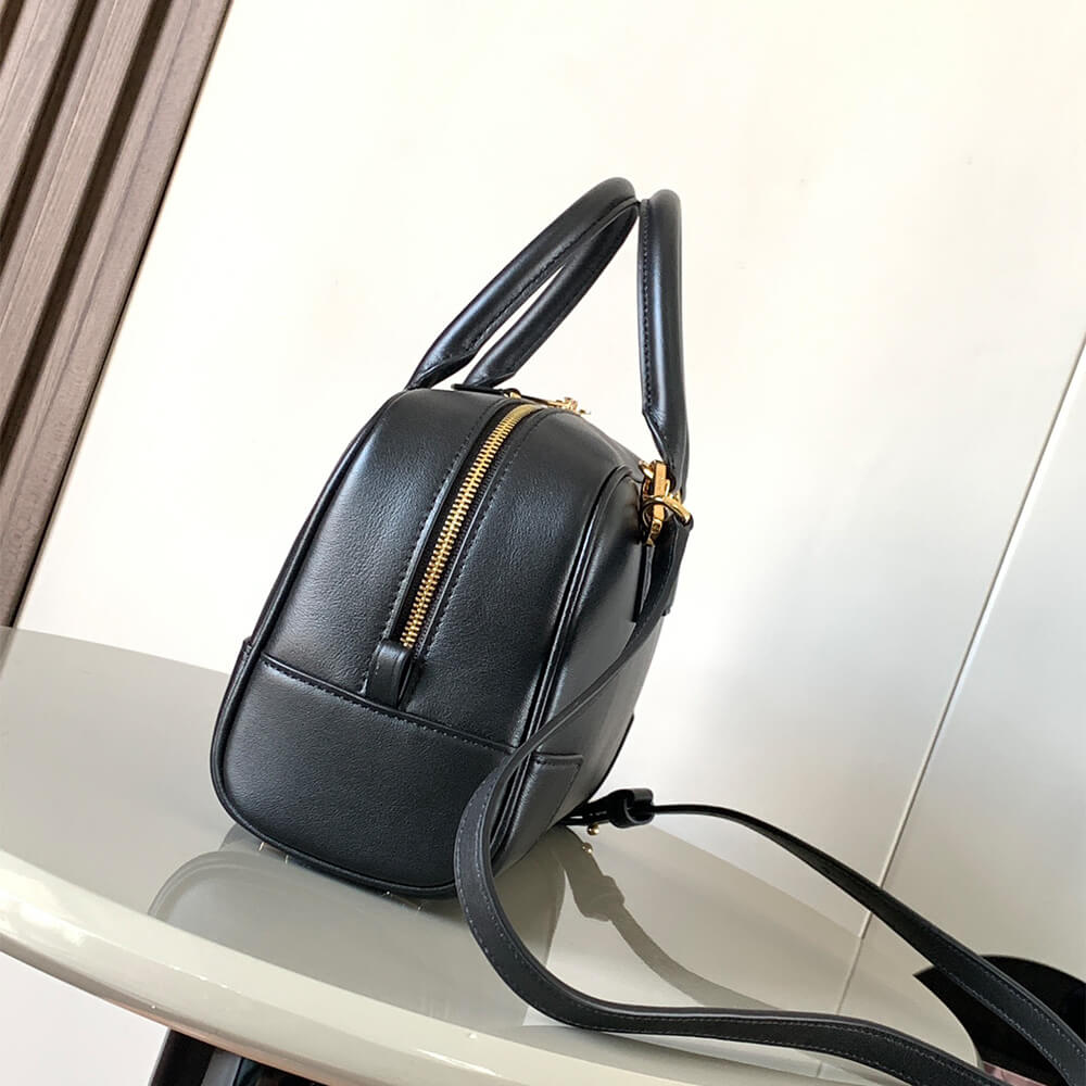 LOEWE Amazona 23 bag in nappa calfskin - Replica Luxury Bags™