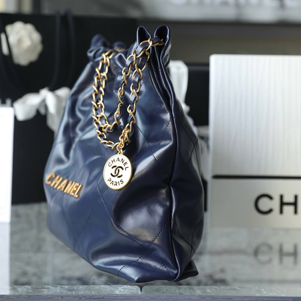 Chanel 22 Small Handbag - Replica Luxury Bags™