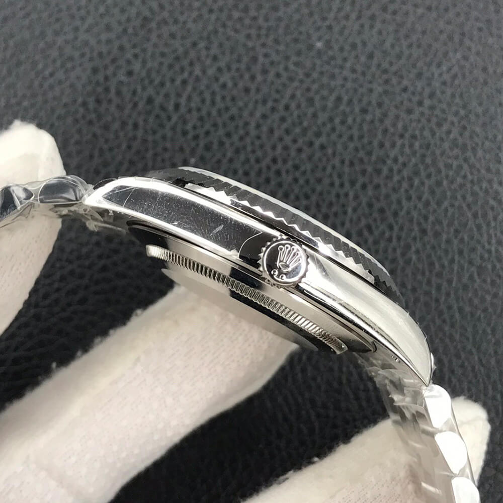 Rolex Day-Date 40 - Replica Luxury Bags™