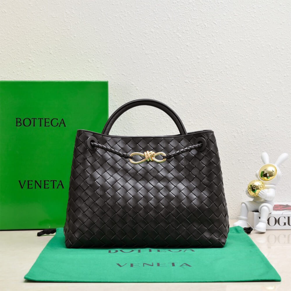 Bottega Veneta Medium Andiamo Bag - Replica Luxury Bags™