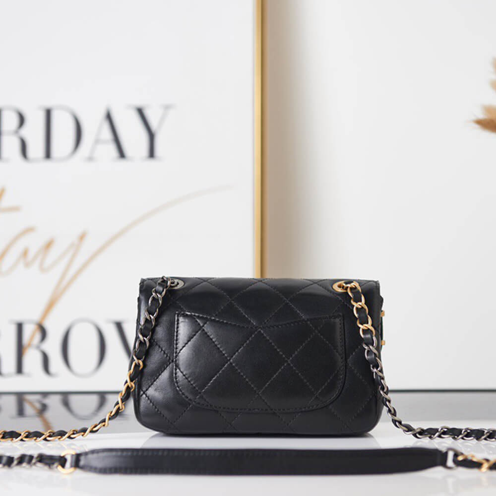 Chanel MIni Flap Bag - Replica Luxury Bags™