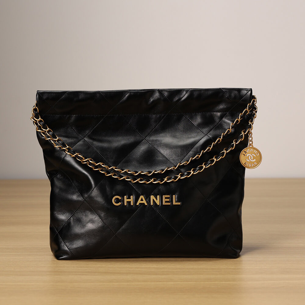 Chanel 22 Small Handbag - Replica Luxury Bags™