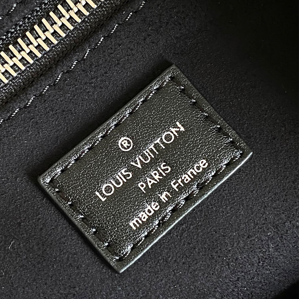 LV x TM CarryAll Vibe MM Bag - Replica Luxury Bags™