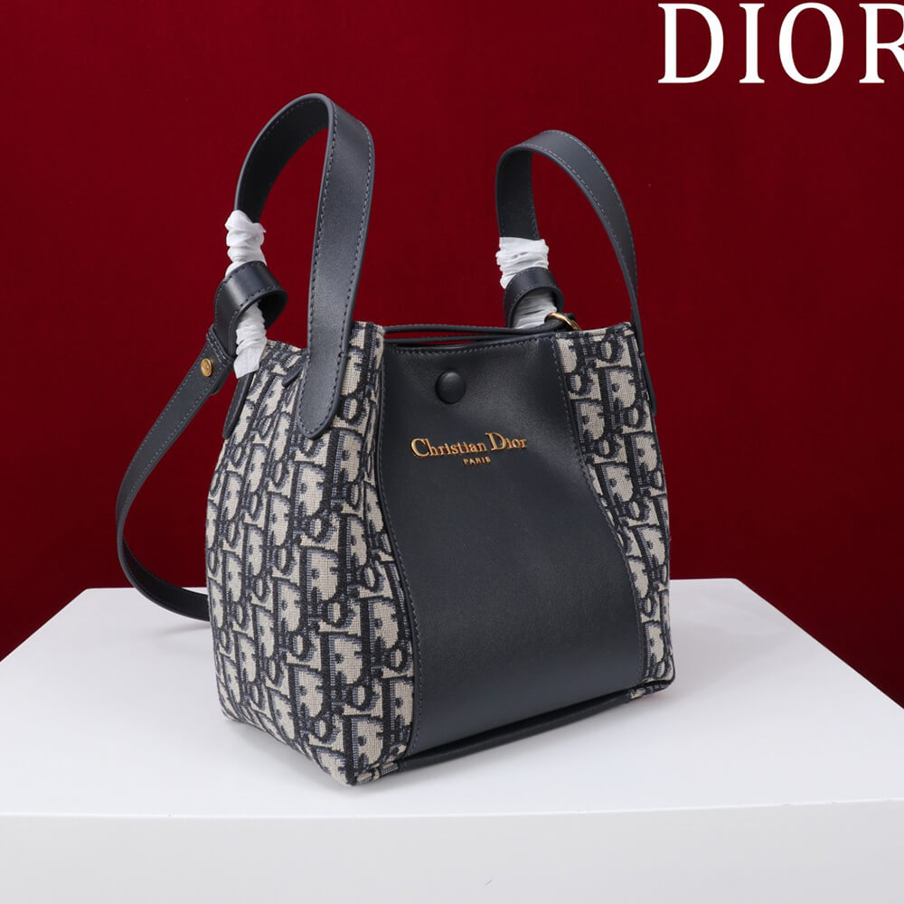 Dior Small Signature Bucket Bag - Replica Luxury Bags™