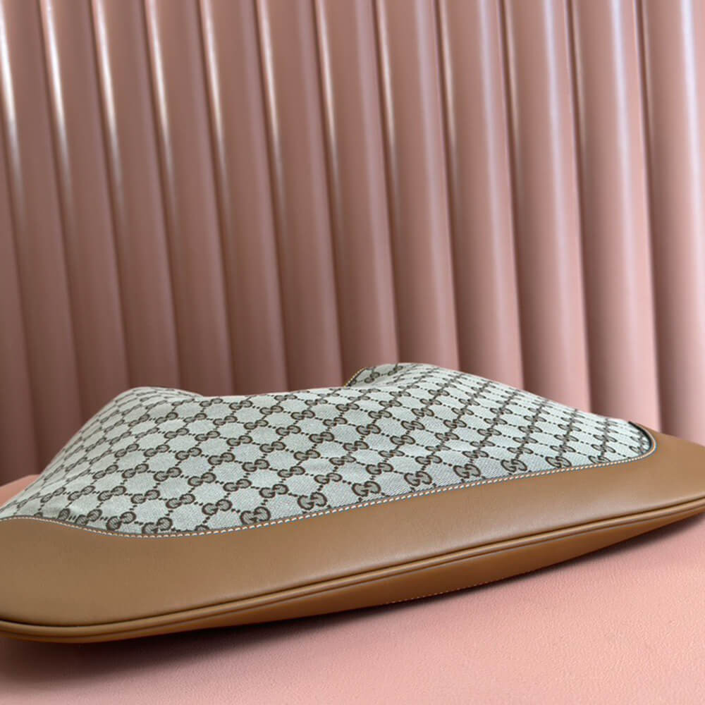 Gucci B Medium Shoulder Bag - Replica Luxury Bags™