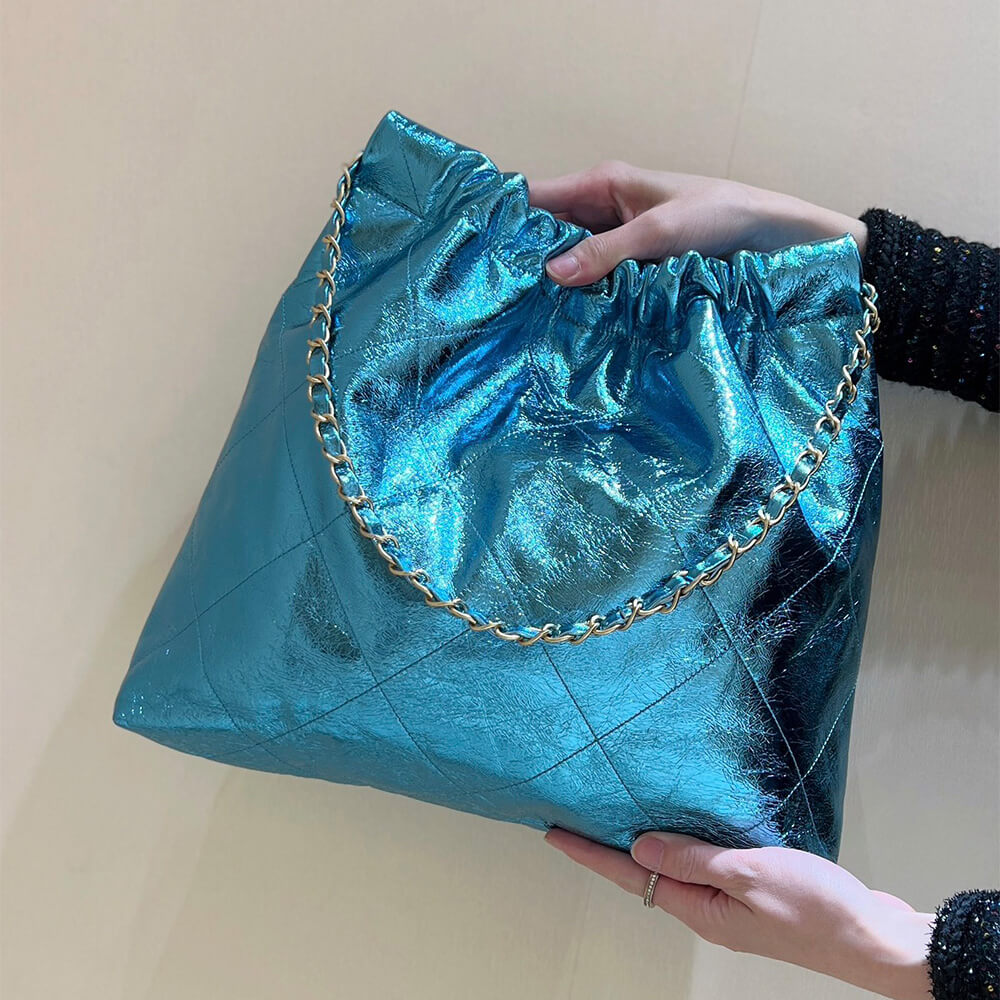 Chanel 22 Handbag - Replica Luxury Bags™