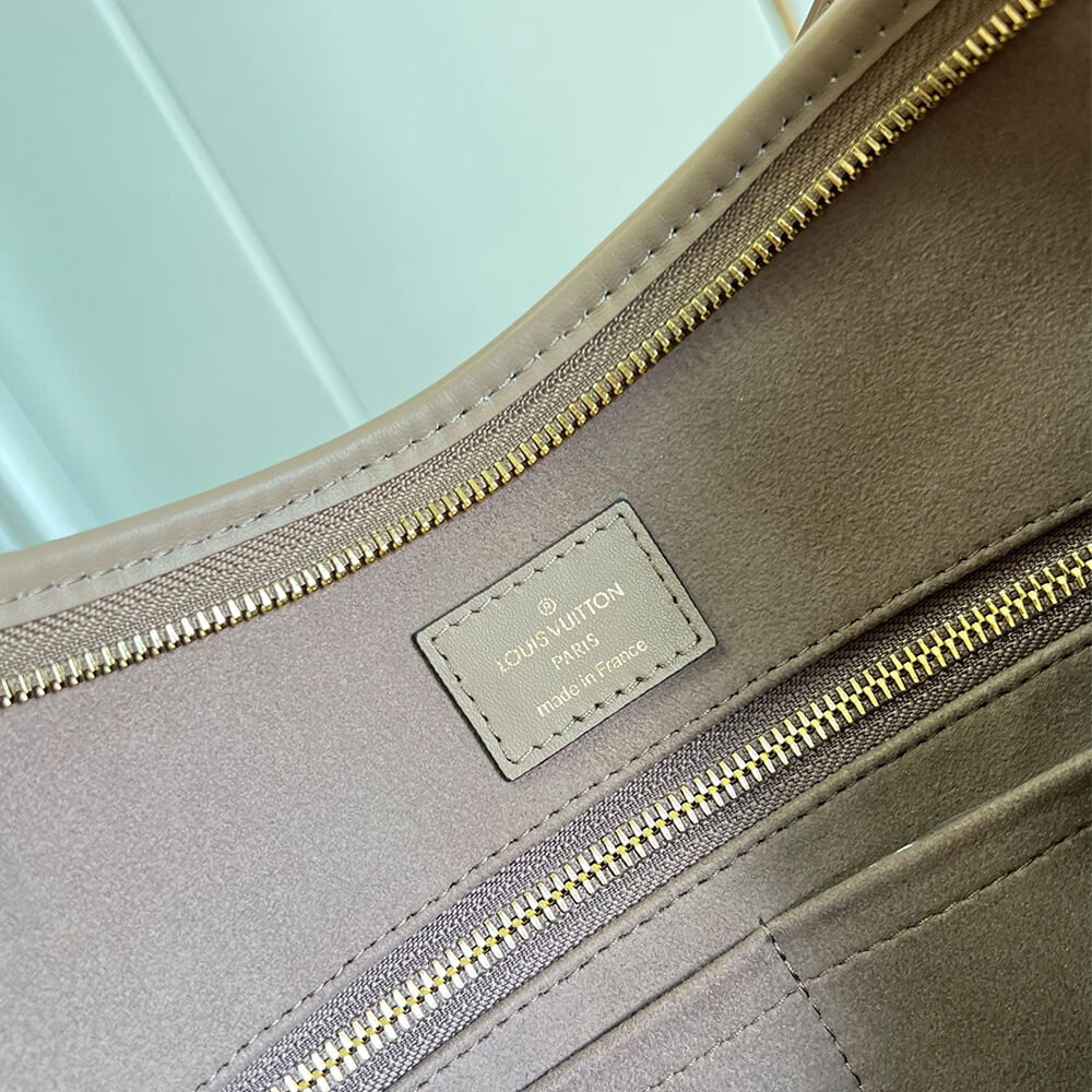 LV Carryall MM Bag Exclusively Online - Replica Luxury Bags™