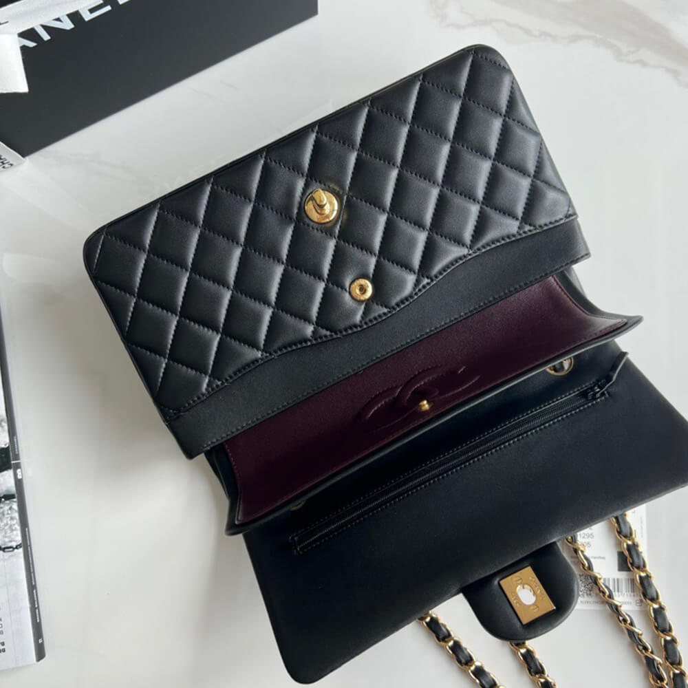 Chanel Classic Flap Handbag - Replica Luxury Bags™