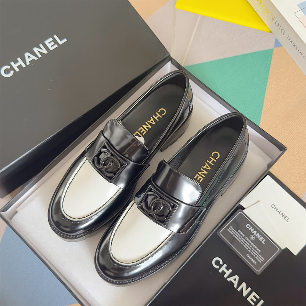 CHANEL WOMEN LOAFER Shoes - Replica Luxury Bags™