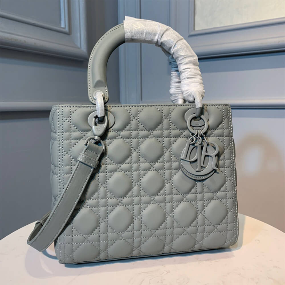 Dior Medium Lady Dior Bag - Replica Luxury Bags™