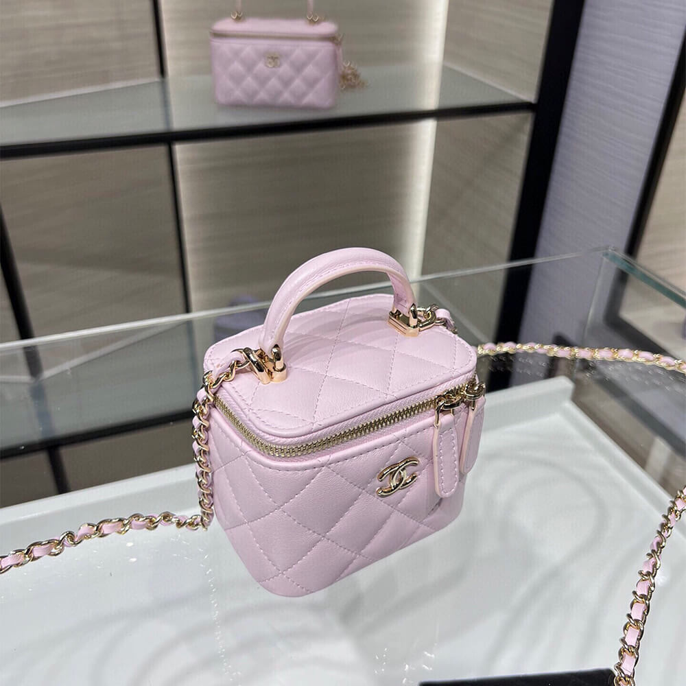 Chanel Quilted Pearl Crush Mini Vanity Case Bag With Top Handle - Replica Luxury Bags™