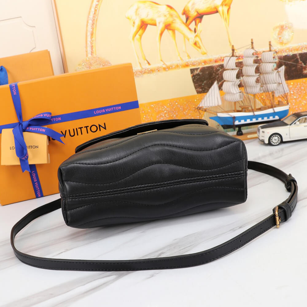 LV Hold Me Bag - Replica Luxury Bags™