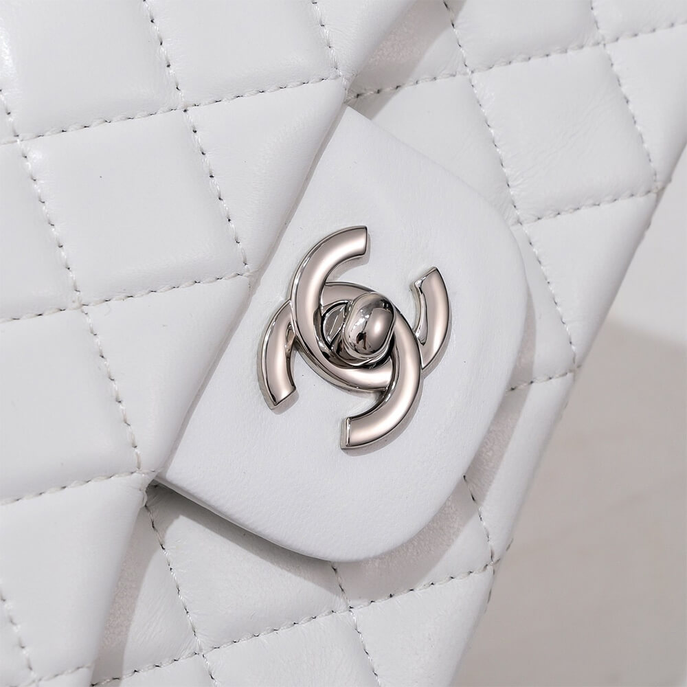 Chanel Mini Flap Bag - Replica Luxury Bags™