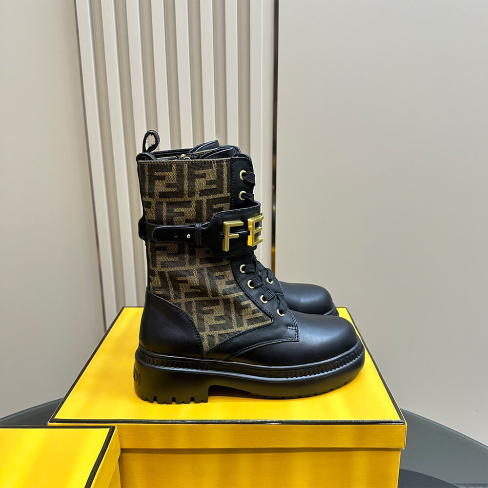 FENDI Fendigraphy logo-plaque leather boots Shoes - Replica Luxury Bags™